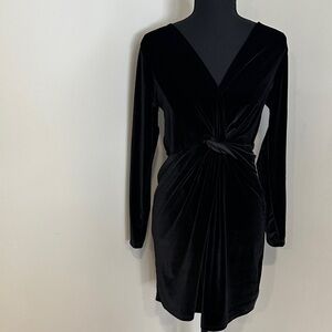 *PULL&BEAR* Black Velvet Long Sleeve Dress Size Medium